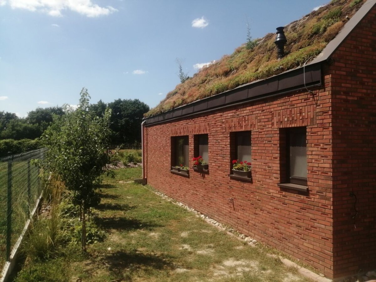 Zelená strecha v Zálesí v okrese Senec