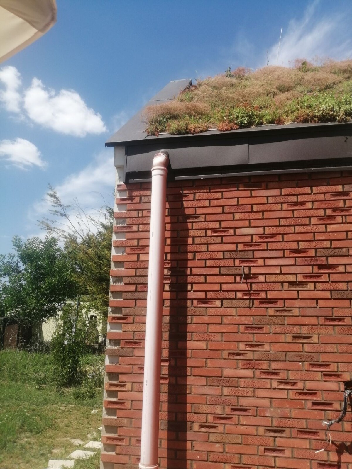 Zelená strecha v Zálesí v okrese Senec