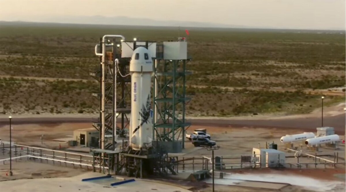 Prvý let rakety New Shepard s ľudskou posádkou