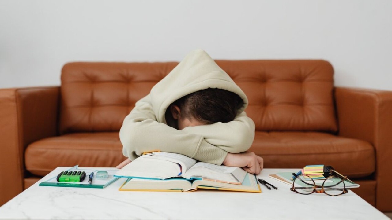 Bitka na deti nepôsobí výchovne, potvrdili vedci. Tieto problémy to môže vyvolať v budúcnosti