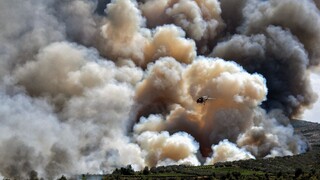 Atény sú v ohrození, Grécko sužujú viaceré lesné požiare