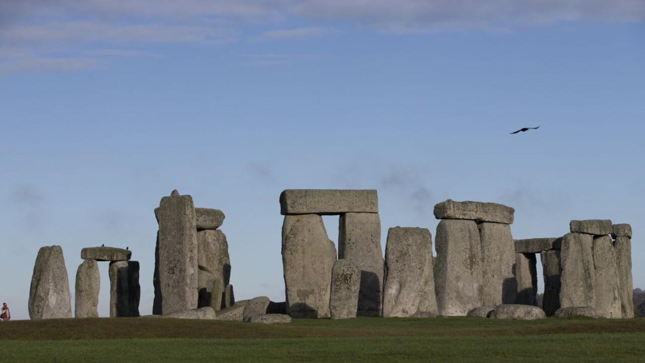 Vrchný súd zrušil výstavbu tunelu neďaleko Stonehenge. Schválila ju vláda