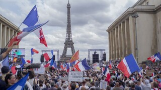 Parlamentné voľby vo Francúzsku: Macron zrejme stratí parlamentnú väčšinu