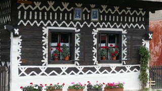 Prívalový dážď zasiahol aj dedinku Čičmany, podobný stav nezažili už dávno