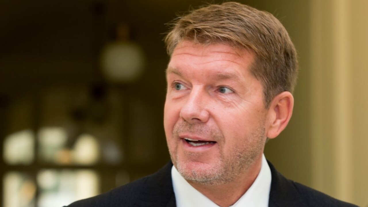 Oligarchu Výboha a bývalú šéfku finančnej správy Wittenbergerovú obvinili v kauze Mýtnik