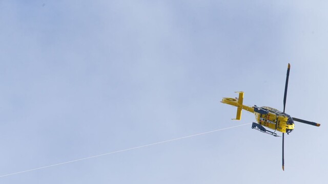 Dvojročné dieťa prešiel koč, vo Viedni zasahoval záchranársky vrtuľník