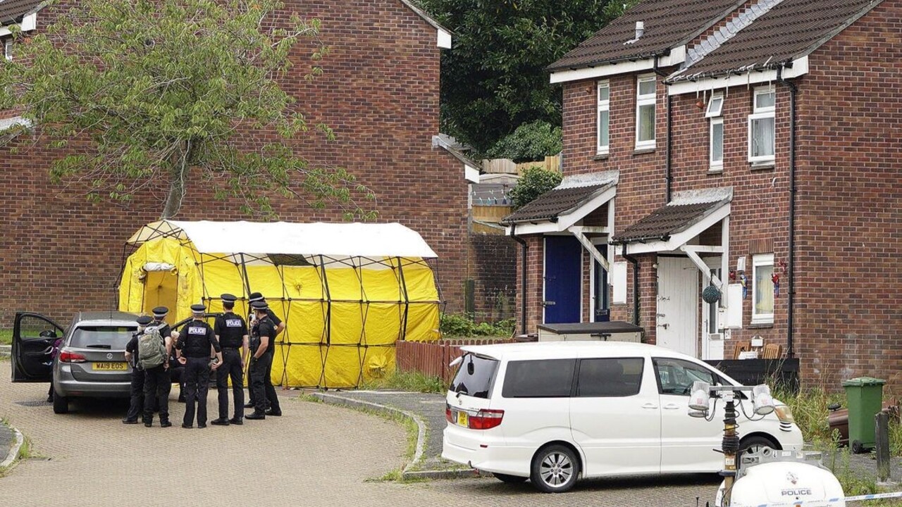 Polícia identifikovala páchateľa streľby v meste Plymouth. Mal iba 22 rokov