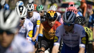 Štartuje španielska Vuelta, najväčším favoritom bude Slovinec Roglič