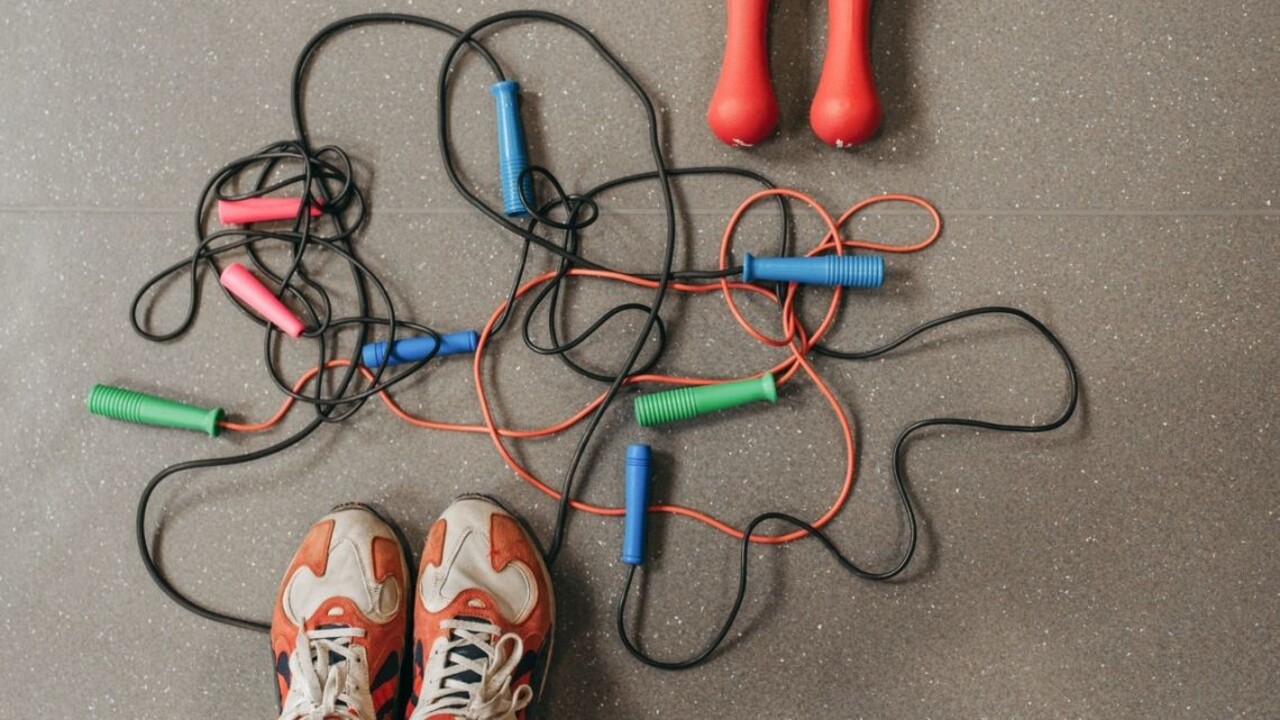 Skákanie cez švihadlo si zamilujete: Za minimum času spálite maximum kalórii