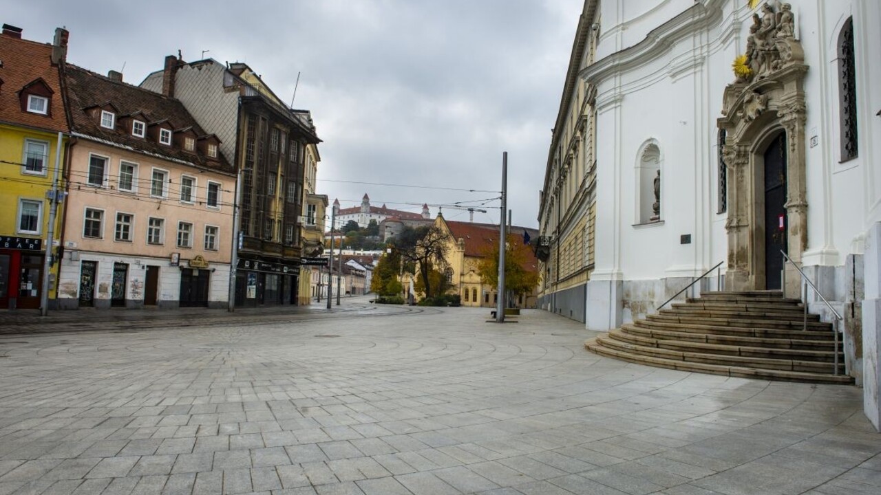 V centre Bratislavy sa pobili ženy, jednu vo vysokom štádiu tehotenstva previezli do nemocnice