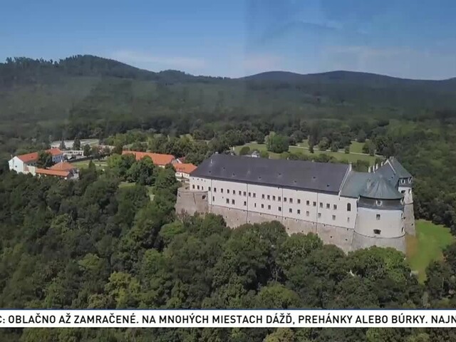 Prírodná sála alebo umelo vytvorené jaskyne. Čím je výnimočný Červený Kameň?