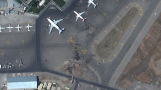 Na ruské letisko Engels dopadol dron, na letisku pri meste Riazaň vybuchla cisterna