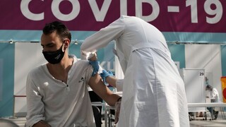 Ruské úrady schválili vakcínu Sputnik Light pre seniorov nad 60 rokov