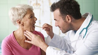 Neignorujte príliš veľa slín v ústach. Ich nadprodukciu spôsobuje alergia aj rakovina