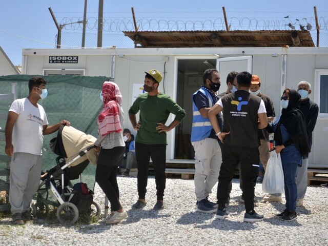 Utečencom na ostrove Lesbos pomáhajú aj Slováci