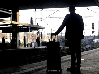Nemeckí rušňovodiči ukončili štrajk, nevylúčili ďalší