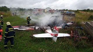 Pri páde malého lietadla pri Skalici zahynuli traja ľudia