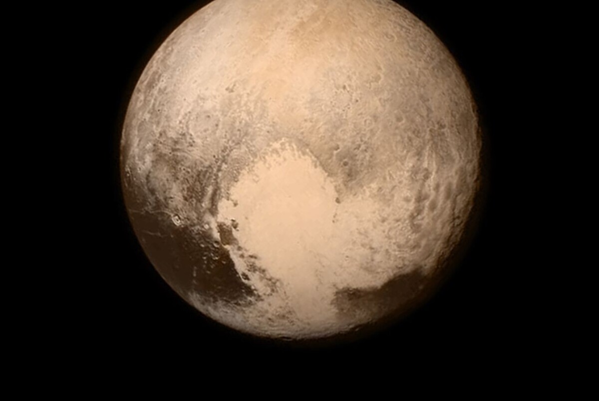 Na archívnej snímke z 13. júla 2015 je trpasličia planéta Pluto.
