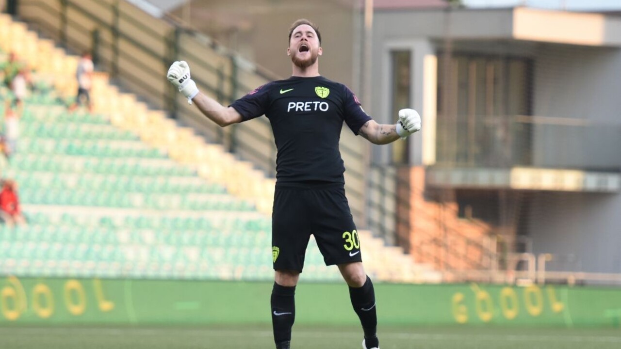 Tarkovič povolal do tímu brankára Holeca, nahradí Kuciaka