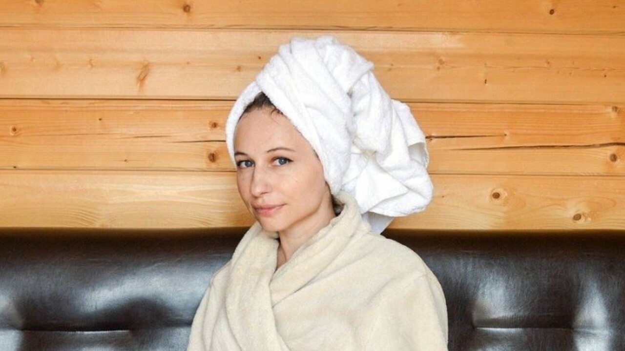 Všetko o umývaní vlasov: Najskôr rozčesať, potom vlažná voda a nie vždy kondicionér