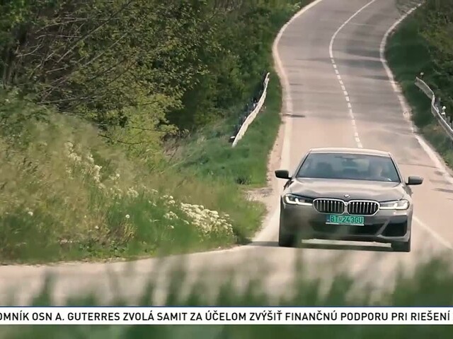 Motoring: Nová Kia Sportage a výkonný plug-in hybrid BMW 545e