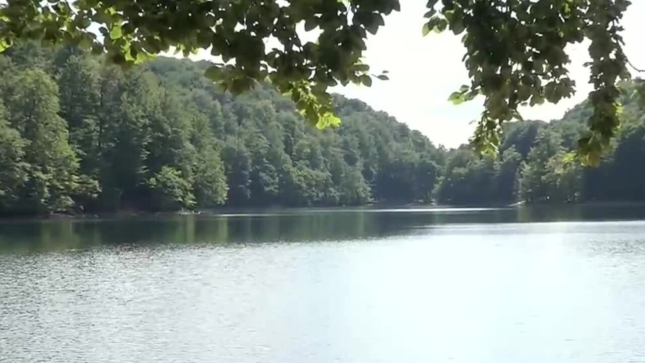 Je tretím najväčším prírodným jazerom na Slovensku. Čo ponúka Morské oko turistom?