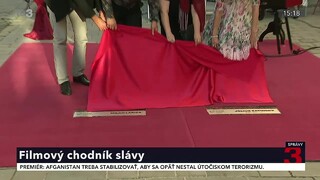 Na filmovom chodníku slávy pred divadlom Pavla Országha Hviezdoslava v Bratislave pribudli ďalšie mená