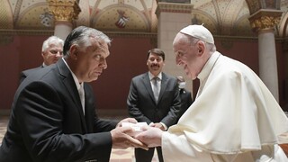 FOTO Pápež sa stretol s Orbánom. Rozhovor prebiehal za zatvorenými dverami