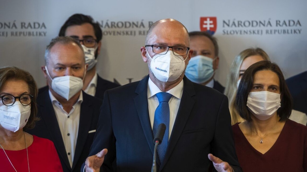 Koaličnú zmluvu nie je potrebné otvárať, myslí si Zemanová