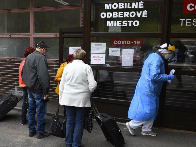 Covid automat zatiaľ nebude, stopol ho omikron. Nové opatrenia budú celoplošné