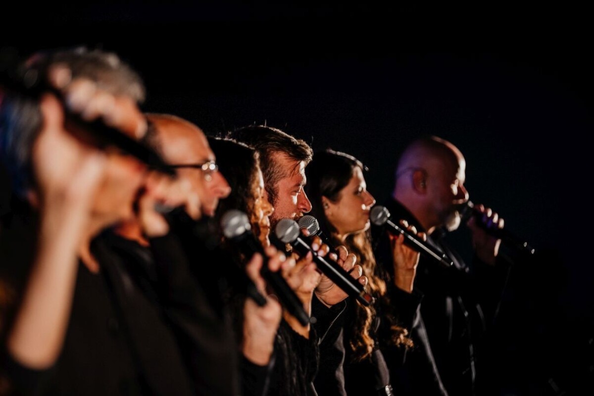 Svojím vystúpením spríjemnila prítomným večer aj kapela Fragile.