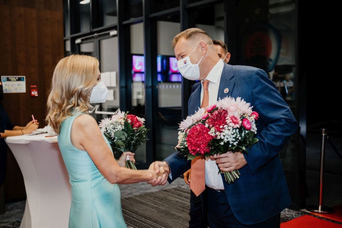 Zablahoželať Televízii TA3 k 20. výročiu prišiel aj Boris Kollár.