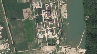 KĽDR buduje zariadenie na výrobu uránu, potvrdzujú to satelitné snímky