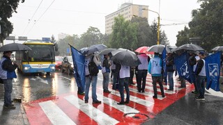 Slovensko podľa Magdoška zasiahli naraz tri krízy. Odborári plánujú protestné zhromaždenia