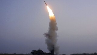 KĽDR odpálila smerom do mora tri balistické rakety, tvrdí Soul