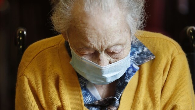 dôchodca senior ilu 1140px (TASR/AP)