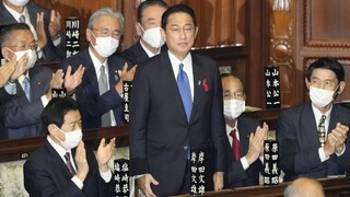 V Japonsku majú nového premiéra, stal sa ním Fumio Kišida