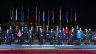 Summit v Slovinsku pokračuje. EÚ chce Balkánu poskytnúť finančnú pomoc