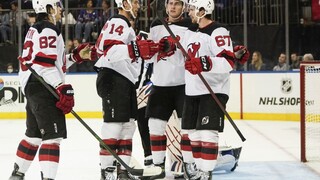 NHL: Studenič s prvým gólom v príprave, napriek tomu Devils vysoko podľahli Rangers