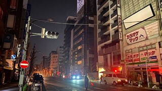 Zemetrasenie v Tokiu si vyžiadalo desiatky zranených