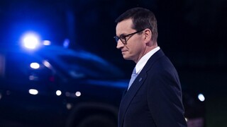 Poľský premiér uvítal verdikt Ústavného súdu. Nemci píšu o snahe Poliakov opustiť úniu