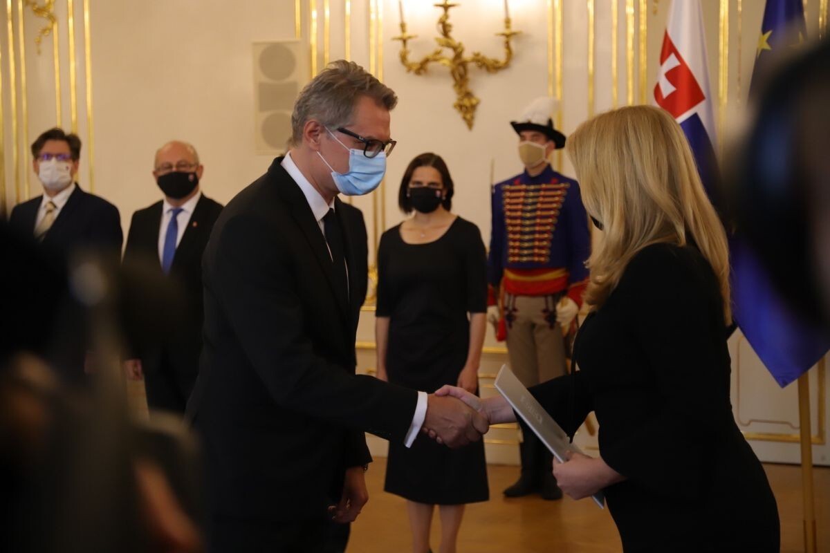 Prezidentka Zuzana Čaputová vymenovala do funkcie podpredsedu Najvyššieho správneho súdu SR Mariána Trenčana