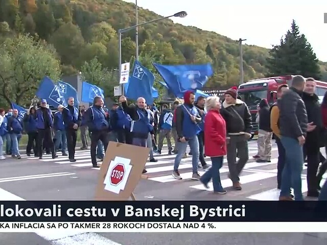 Odborári zablokovali štvorprúdovú cestu. Protestujú aj proti zdražovaniu potravín