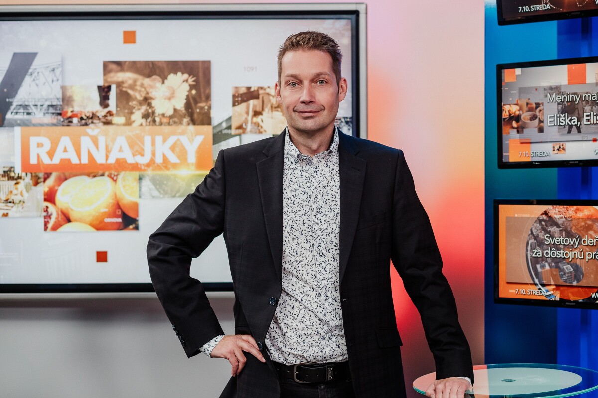 Moderátor Televízie TA3 Norbert Dolinský.