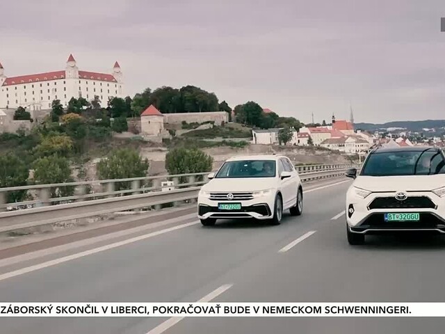 Súboj na ostrie noža. Tradiční súperi Toyota Rav4 a Volkswagen Tiguan