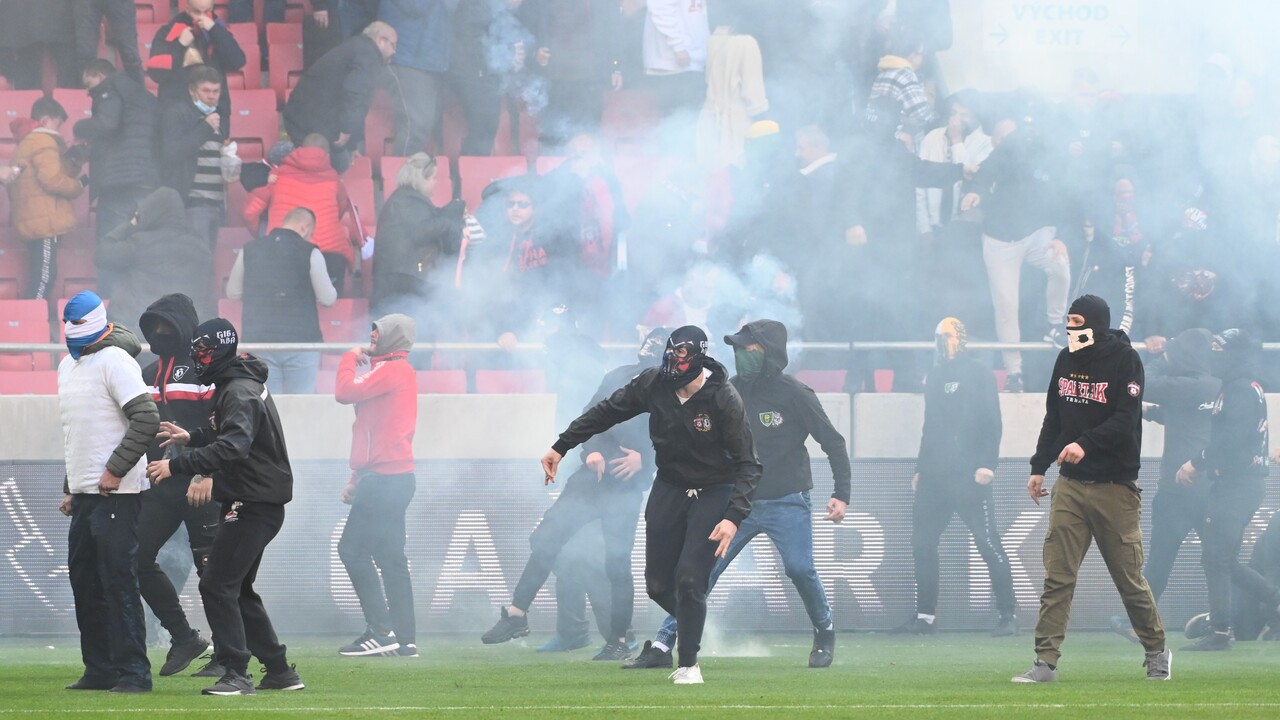 Spartak Trnava odsúdil incidenty z derby:"Pohár tolerancie pretiekol"