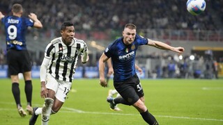 Inter v šlágri kola remizoval s Juventusom, Neapol stratil prvé body v sezóne