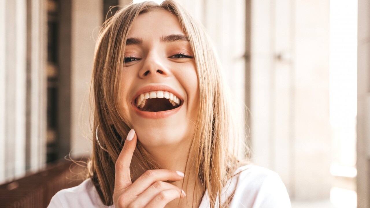 Toxická pozitivita môže poškodiť duševné zdravie. Ako rozpoznať, že je toho už veľa?