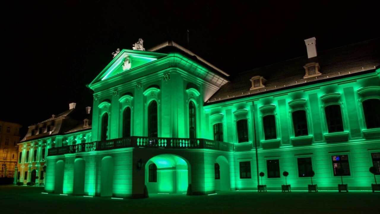 Viaceré budovy na Slovensku sa rozsvietia nazeleno