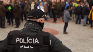 Polícia pripravila opatrenia v súvislosti s protestami v Bratislave, pripravený je aj antikonfliktný tím